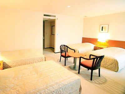 Hotel Pearl City Kurosaki Kitakyushu Exterior photo